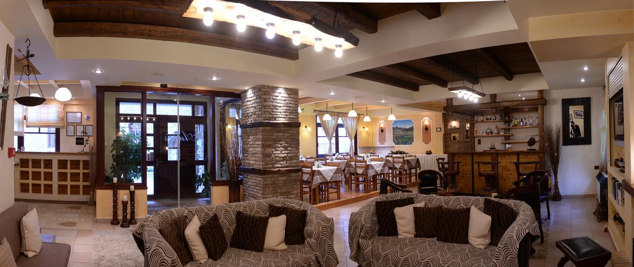 Anesis Hotel Kalavryta Exteriör bild